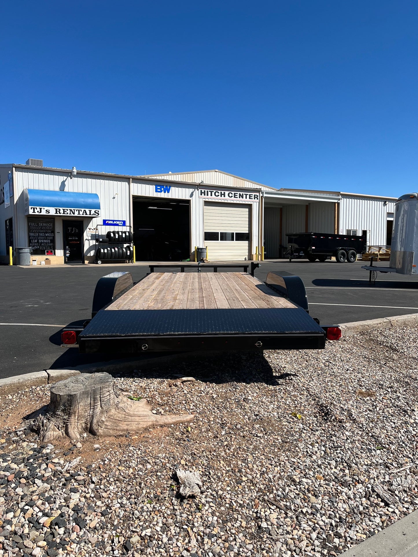 7x18 2024 Innovative Carhauler/Flat Bed 7K EW-CH 7K w/ Dovetail