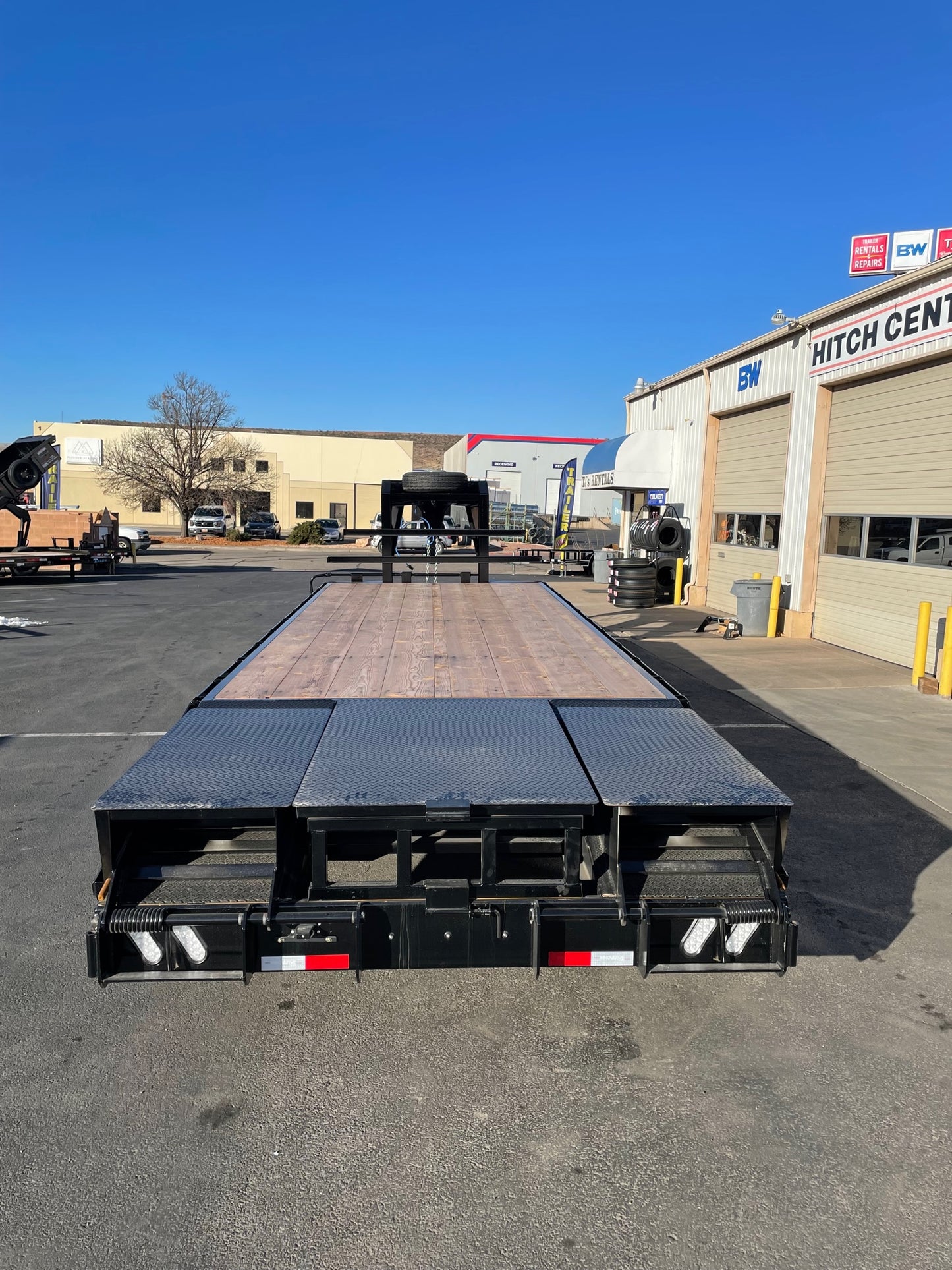8.5x25 21K 2024 Innovative Gooseneck
