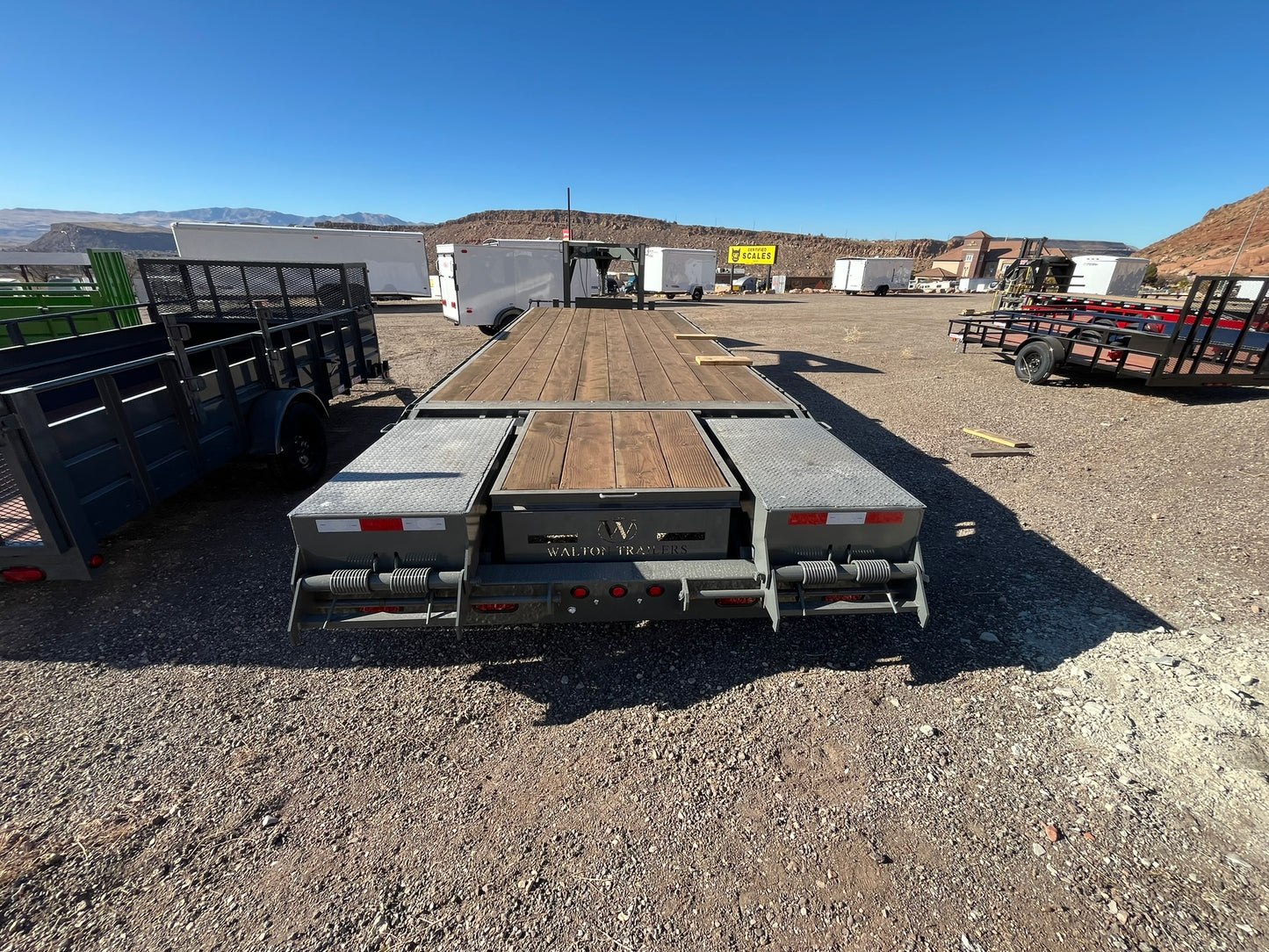 2025 25' Super Single Walton Gooseneck Trailer