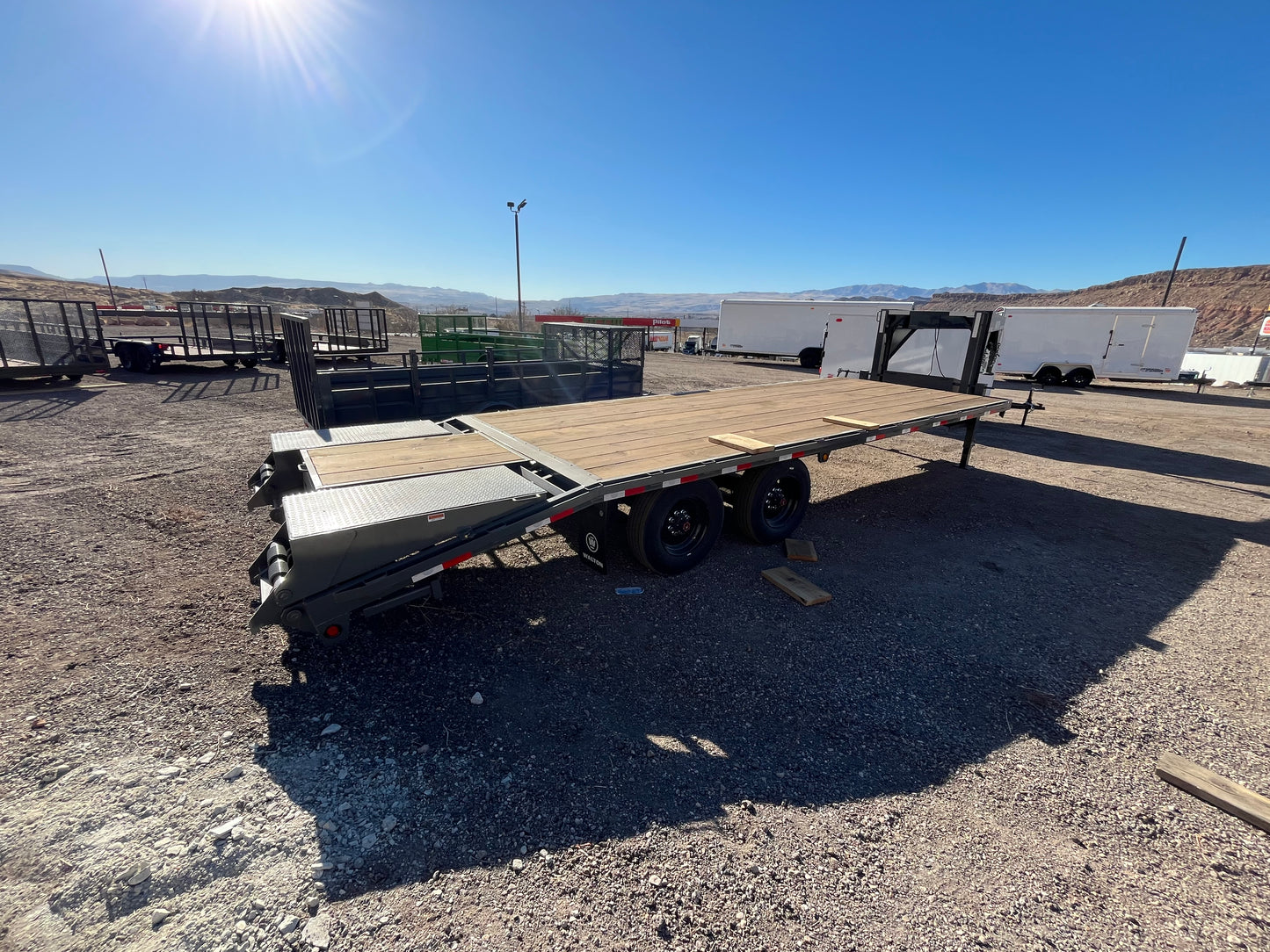 2025 25' Super Single Walton Gooseneck Trailer