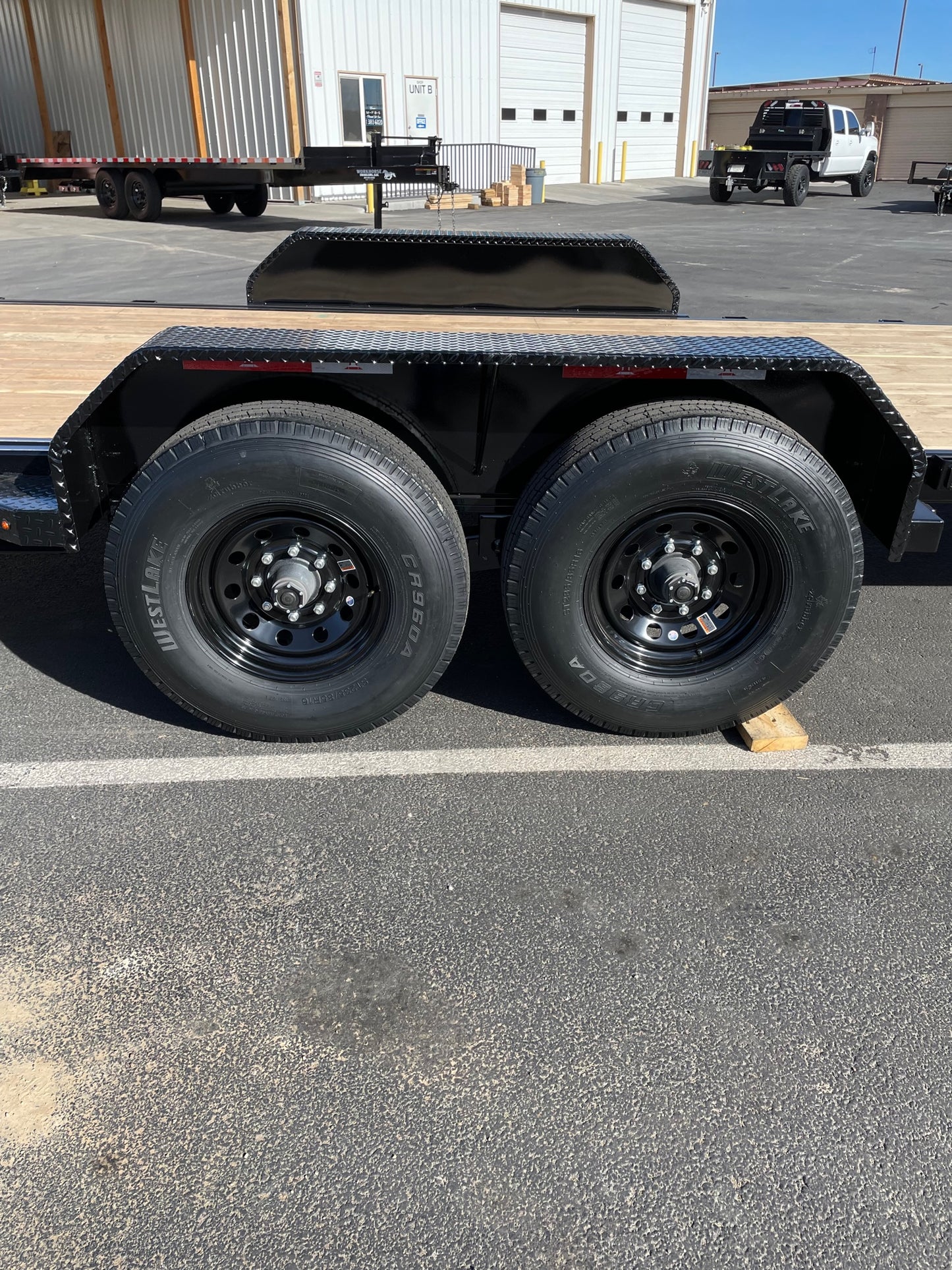 7x22 2024 Teton 22' 16K 3/4 Tilt Trailer with Lockout Kit