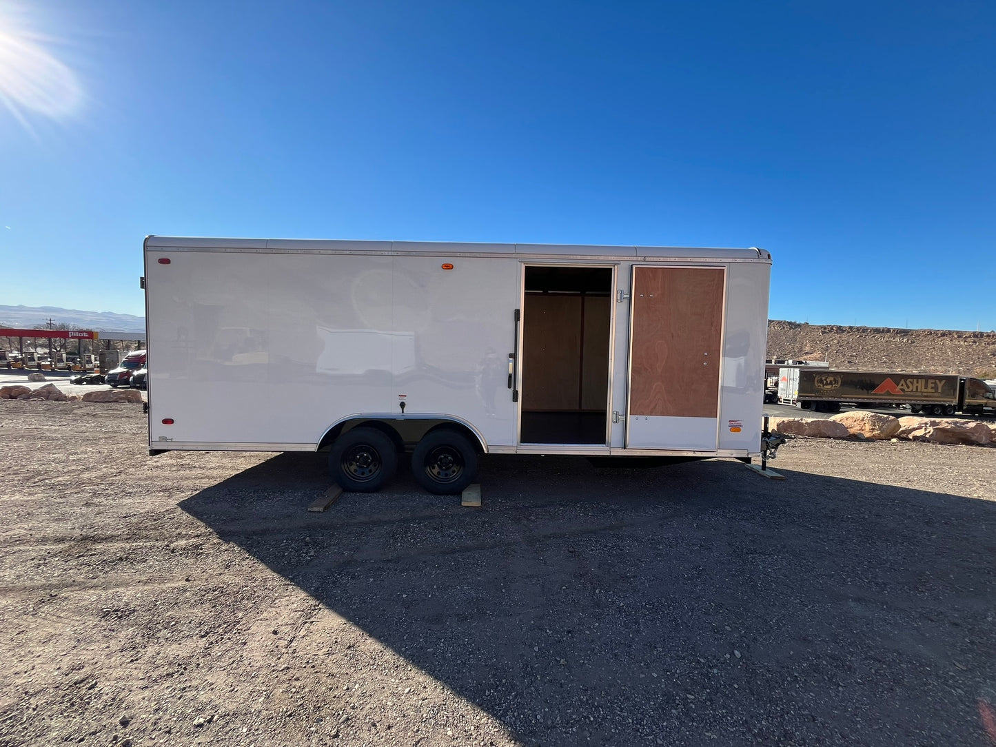 2025 8.5x20 Hiway Cargo Trailer